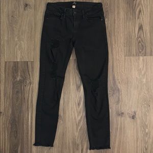 Ripped black skinny Capri jeans